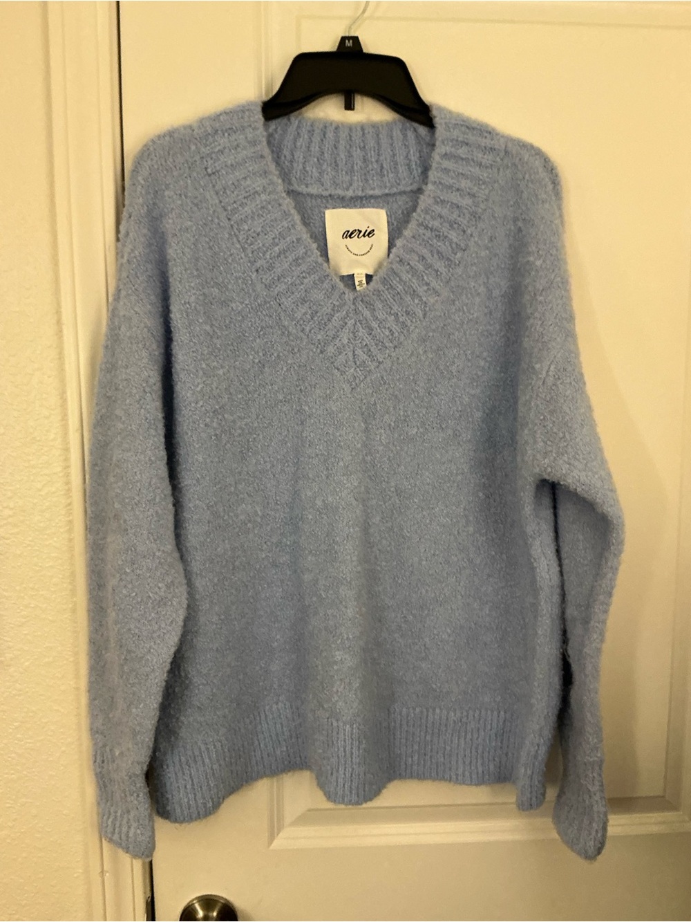 Aerie Baby Blue Fuzzy Ribbed V-Neck Knit Pullover Sweater Small